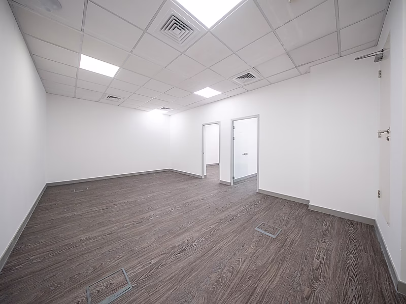 Beautiful Office for Rent in Al Doha Al Jadeed - Photo 11