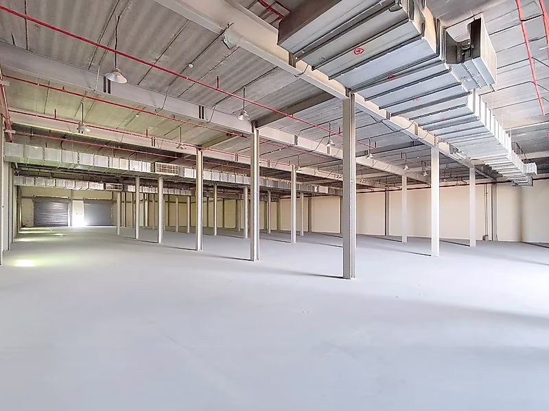 PRIME LOCATION || BRAND NEW WAREHOUSE || OFFICES || SHOWROOM || ROOMS - Photo 3