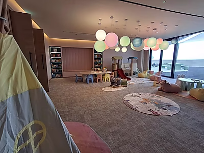 Exclusive 2BR Apartment | Unmatched Style | Bills Included