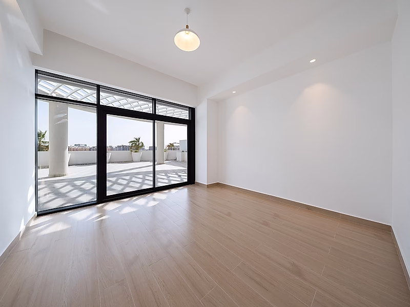 BRAND NEW! UNIQUE 2-BR + MAID | 140 SQM PRIVATE TERRACE - Photo 1