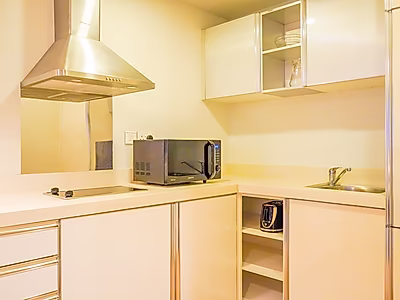 EXECUTIVE SERVICED STUDIO | ALL INCLUSIVE