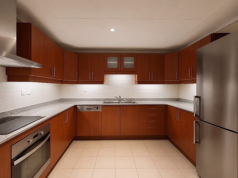 MARINA VIEW! LAVISH 2-BEDROOM APARTMENT | PORTO - Photo 3