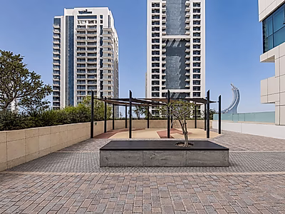 شقة غرفة وصالة للبيع في DAMAC Marina View | إطلالة بحرية مميزة وفرصة استثمارية رائعة