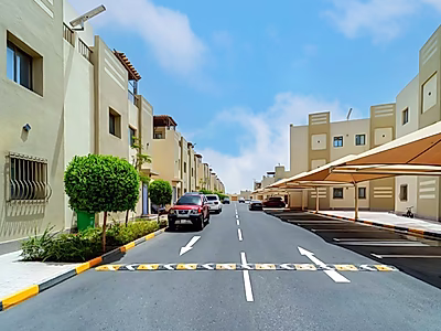 فيلا حديثة 6 غرف نوم في مجمع الوكير | استثمار قوي ومرافق مميزة