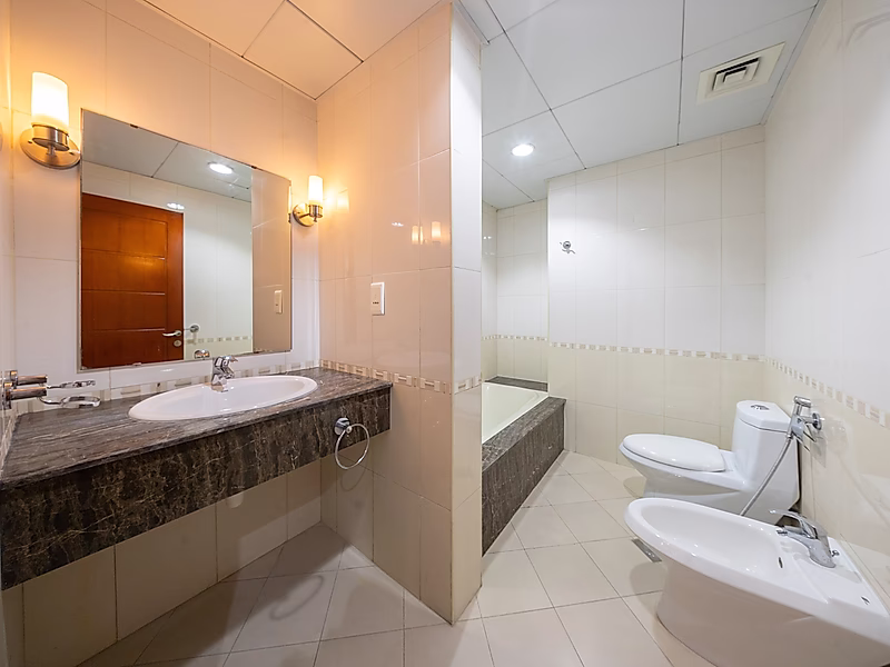 Stylish Lifestyle | 2BR in Porto Arabia - Photo 5