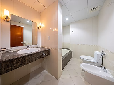 Stylish Lifestyle | 2BR in Porto Arabia