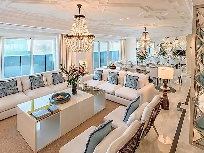 Luxurious 3-Bedroom + Maid Penthouse for Rent in West Bay - Photo 20