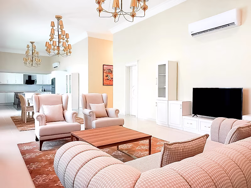 Tradition Meets Comfort | Furnished 3BR Townhouse - Photo 1