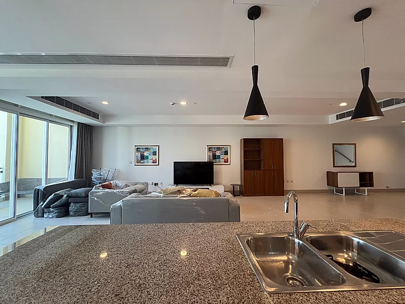 SEAVIEW 3+M DUPLEX | FURNISHED WITH BILLS | BALCONY | PEARL - Photo 10