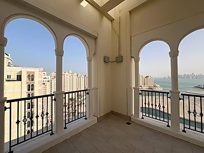 SEAVIEW 3+M DUPLEX | FURNISHED WITH BILLS | BALCONY | PEARL
