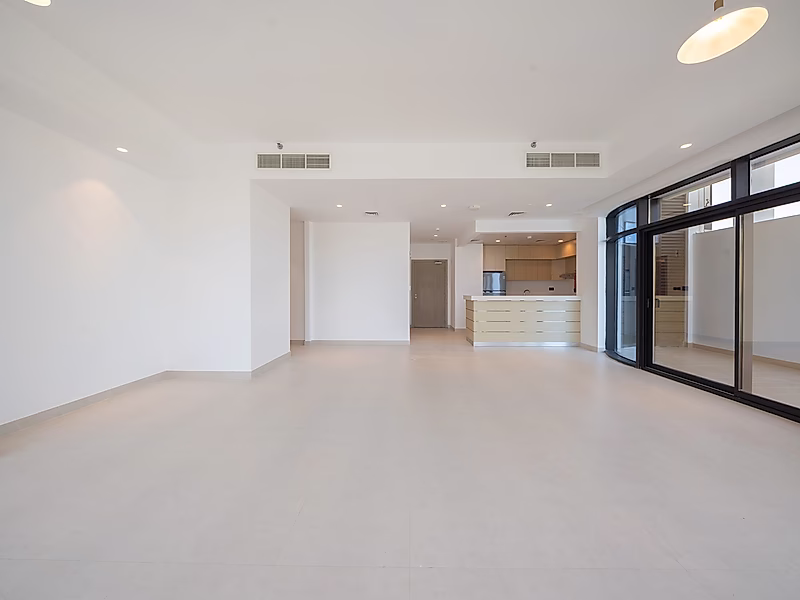 BRAND NEW ELEVATED 2BEDROOM + MAID | WATERFRONT - Photo 5