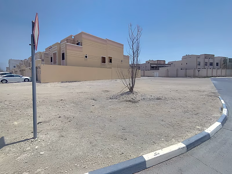قطعة أرض استثنائية لفيلا مفتوحة من ثلاث جهات للبيع - موقع مميز بالقرب من طريق الشمال ومنطقة التراث - Photo 2