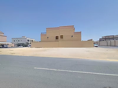 Exceptional Three-Side Open Corner Villa Plot for Sale – Prime Location Near Shamal Road & Heritage Area