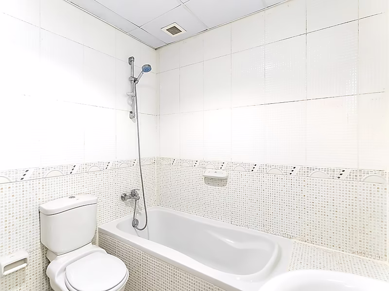 Contemporary Furnished 2-Bedroom Apartment | West Bay - Photo 12