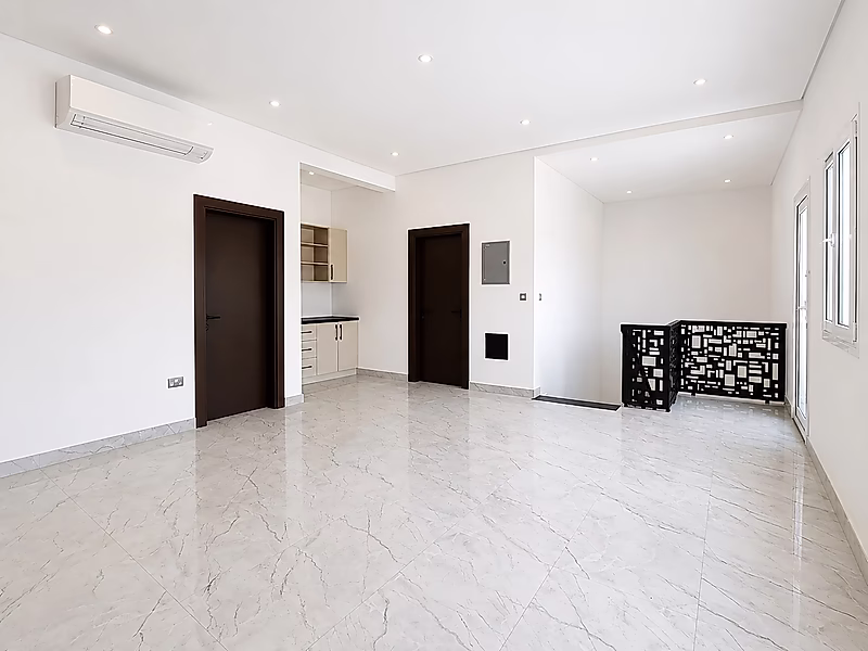 Spacious 7BR Compound Villa | Stylish Retreat - Photo 8