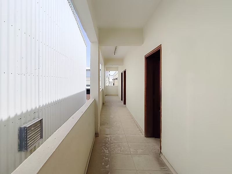 1,667 SQM FOOD STORAGE FOR SALE II ABA SALEEL II 3 CHILLERS II PRIME LOCATION - Photo 7