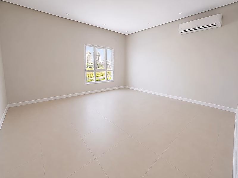 Spacious Standalone Villa for Rent | 1,300 SQM | Ideal for Residential or Commercial Use - Photo 4