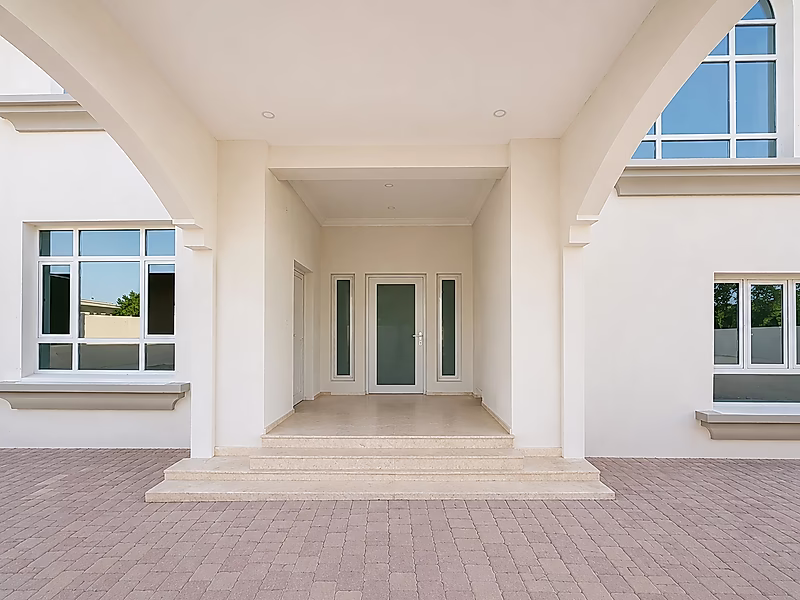 Spacious Standalone Villa for Rent | 1,300 SQM | Ideal for Residential or Commercial Use - Photo 10