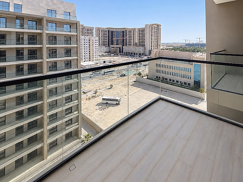 Brand-New Studio Facing the Mall & Pool | High-Growth Investment Opportunity - Photo 5
