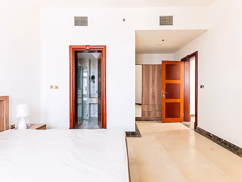 Chic 1BR Apartment with Modern Finishes - Photo 8