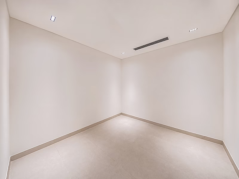 LUXURY 2BR RESIDENCE WITH MAID'S ROOM | PAY OVER 4 YEARS - Photo 2