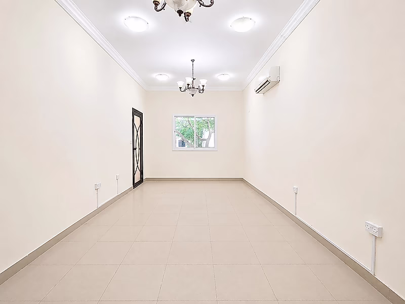 Exquisite 6BR Compound Villa with Garden - Photo 5