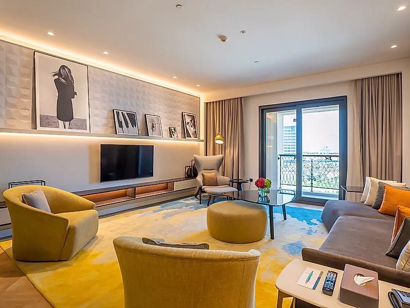 Superior Suite: Fully Furnished 3BR+Maid | Sea Views - Photo 2