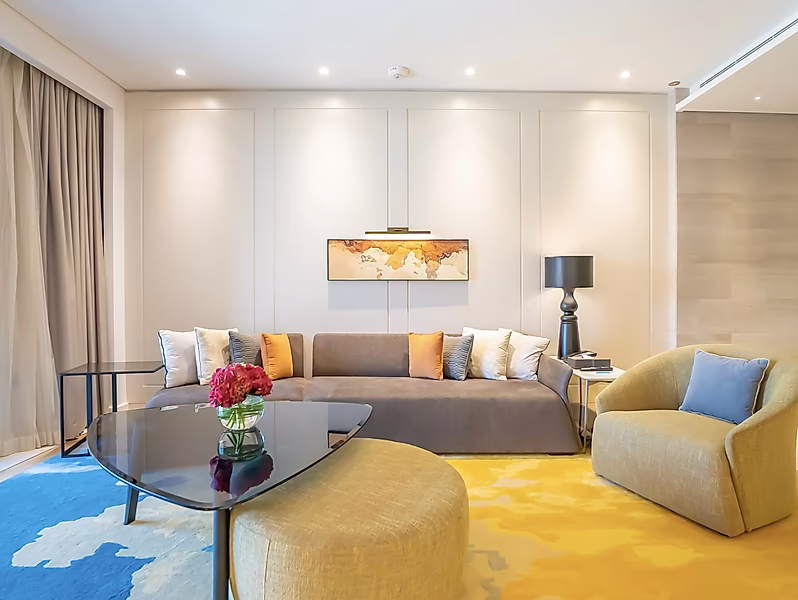 Superior Suite: Fully Furnished 3BR+Maid | Sea Views - Photo 5