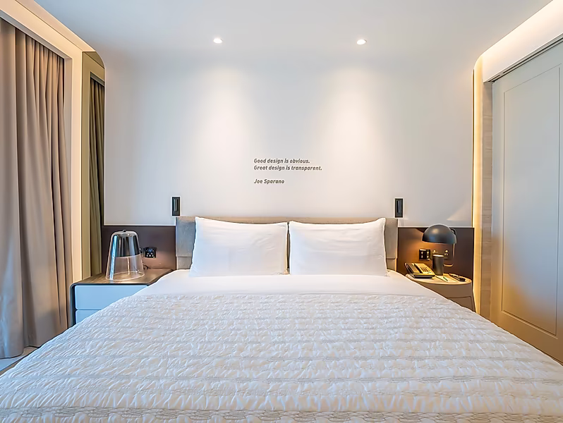 Superior Suite: Fully Furnished 3BR+Maid | Sea Views - Photo 14