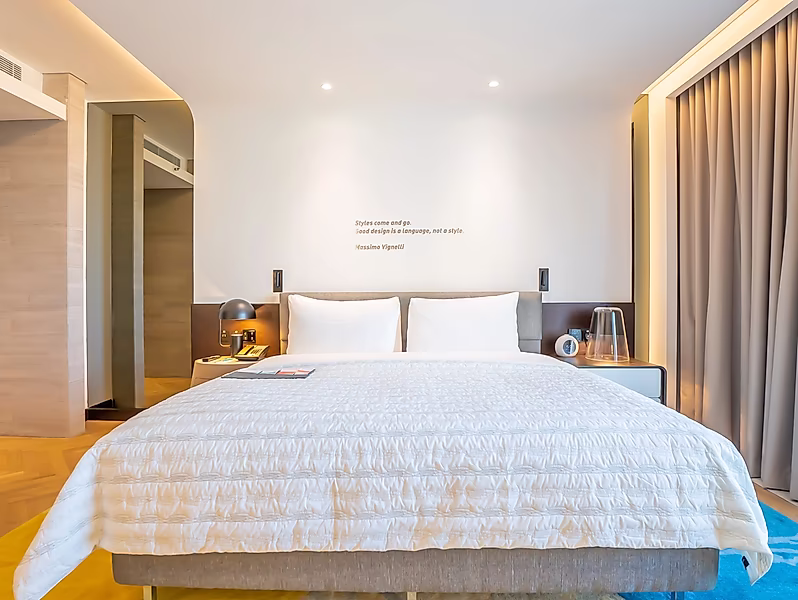 Superior Suite: Fully Furnished 3BR+Maid | Sea Views - Photo 27