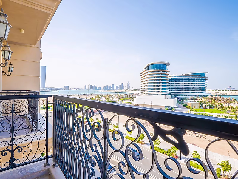 Superior Suite: Fully Furnished 3BR+Maid | Sea Views - Photo 28