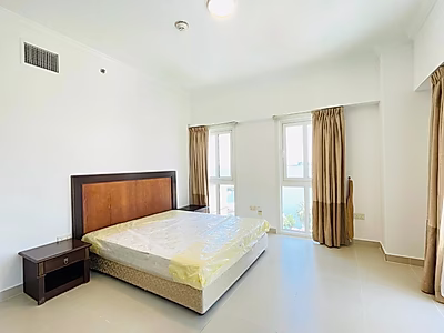 BILLS IN! EXCLUSIVE SEA VIEW RESIDENCE IN WESTBAY