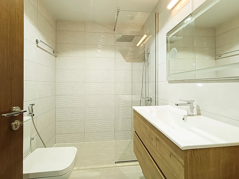CHEAPEST 2 BEDROOM IN MARINA WITH UTILITIES INCLUDED! - Photo 6