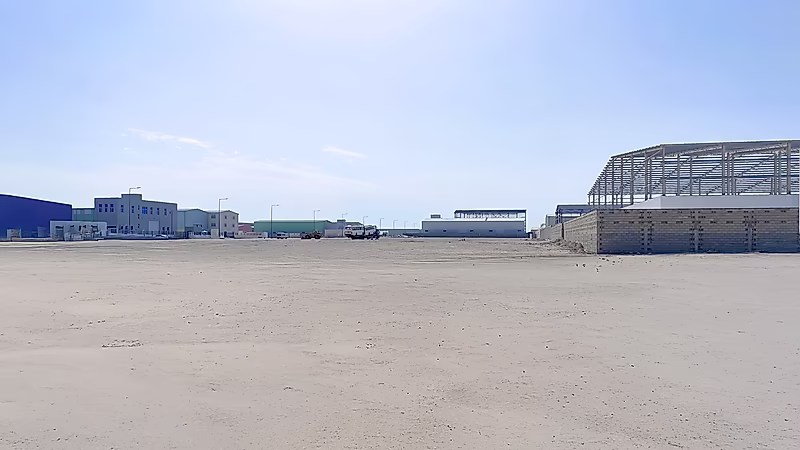 FOR SALE – MULTI-PURPOSE INDUSTRIAL LAND | BIRKAT AL AWAMER – LOGISTIC PARK A - Photo 5