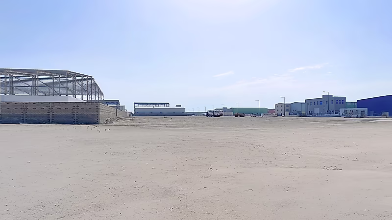 FOR SALE – MULTI-PURPOSE INDUSTRIAL LAND | BIRKAT AL AWAMER – LOGISTIC PARK A - Photo 10