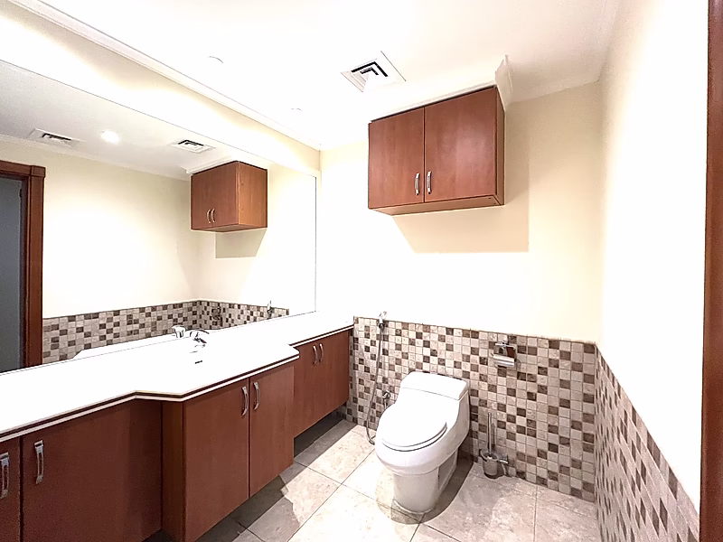 Luminous 1 Bedroom in Porto Arabia with Huge Balcony - Photo 6