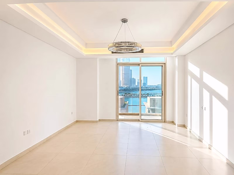 Stunning 2BR+Maid Apartment on a High Floor in Gewan Island - Photo 1