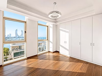 Stunning 2BR+Maid Apartment on a High Floor in Gewan Island