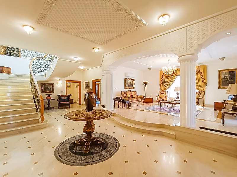 Ultra-Luxury 5-BedroomUltra-Luxury 5BR Villa in Doha — unmatched price for this level of luxury Villa in the Heart of Doha - Photo 8