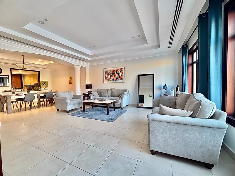 Exclusive Marina-Front Townhouse | 2 Bedrooms | Prime Porto Arabia Address | - Photo 1