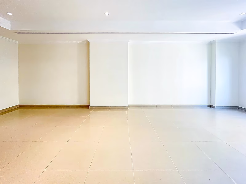 Elegant 1-Bedroom Apartment | Porto Arabia, The Pearl - Photo 14