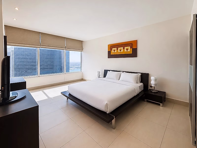 Elegant 3+maid room Apartment with BILLS & WIFI INCLUDED - Photo 3