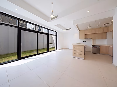 BRAND NEW! 3BR + M DUPLEX APARTMENT | WATERFRONT