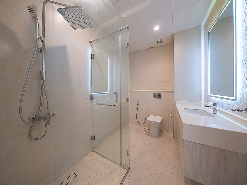 BRAND NEW! 3BR + M DUPLEX APARTMENT | WATERFRONT - Photo 13