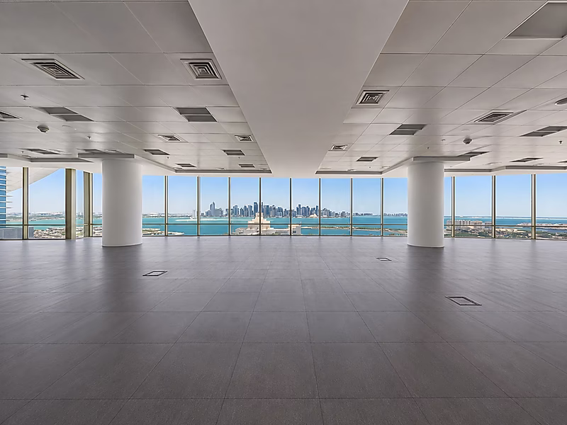380SQM Landmark Grade Office | Semi-Fitted | Stunning Sea Views - Photo 5