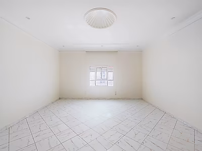 Spacious Standalone Villa for Rent – Prime Location in Onaiza