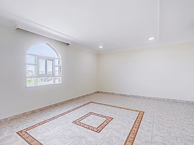 Spacious Standalone Villa for Rent – Prime Location in Onaiza