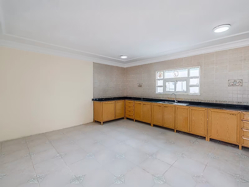 Spacious Standalone Villa for Rent – Prime Location in Onaiza - Photo 19