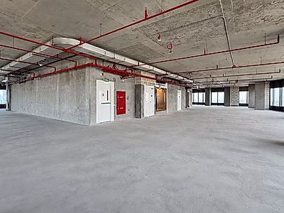 1084m² Prime Office space in Prestigious Location