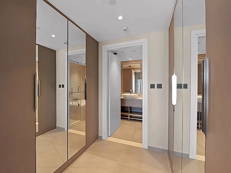 High-Floor 1 Bedroom Apartment in West Bay | 90 sqm | Rented for QAR 9,000/Month - Photo 2